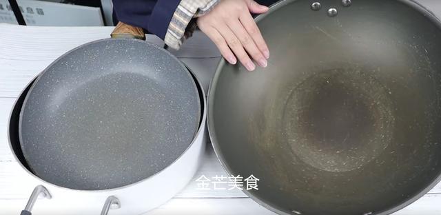 不粘锅表面层脱落还能用吗,不粘锅的粘层坏了还能用吗(4)