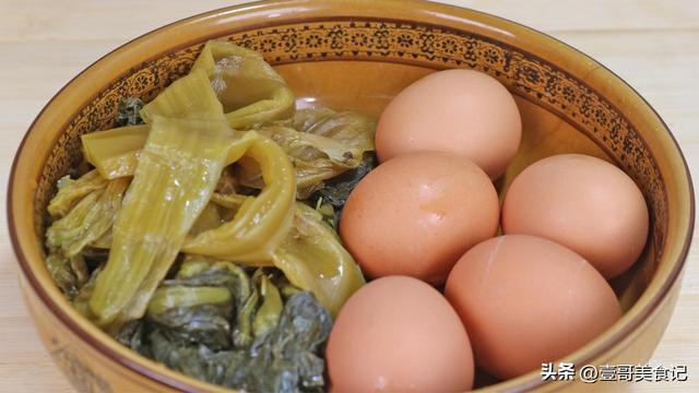 砂锅酸菜豆腐的家常做法,砂锅东北酸菜豆腐家常做法(1)