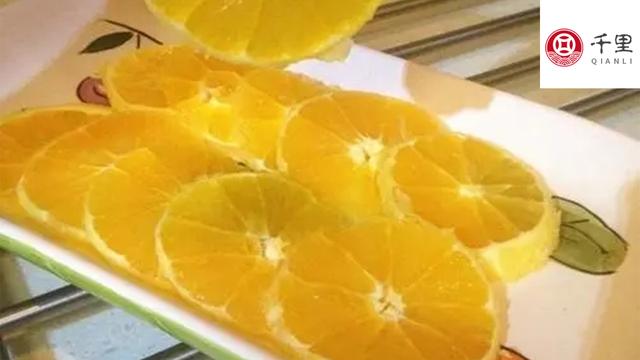 橙子怎么切果盘,橙子做果盘最简单的切法(4)
