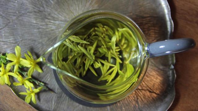 炒绿茶怎么炒需要注意什么,绿茶怎样炒才能更香(3)