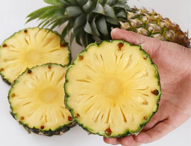 凤梨和菠萝营养价值一样吗,菠萝与凤梨营养有区别吗(3)