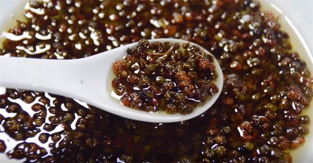 花椒油和辣椒油混合的做法,酱油花椒油的正确做法(2)