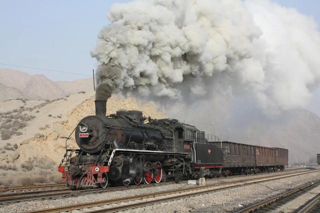 蒸汽火车是怎么转弯的,蒸汽火车是怎么控制前进方向的(4)