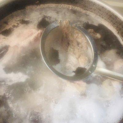 香菇冬瓜瘦肉汤的家常做法,冬瓜香菇鸡肉汤的做法大全(2)