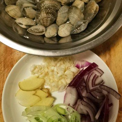 爆炒花蛤做法好吃到爆,不辣爆炒花蛤家常做法(2)