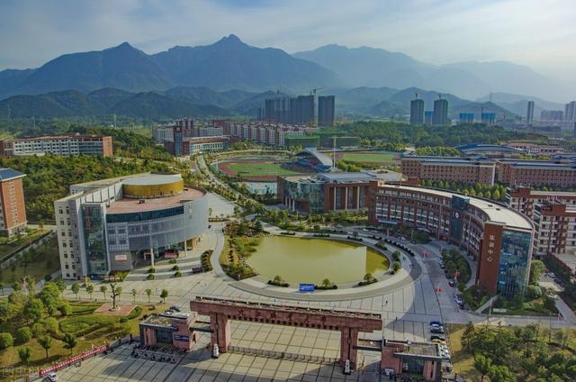 上海交通大学是野鸡大学吗,上海交通大学是最好的学校吗(5)