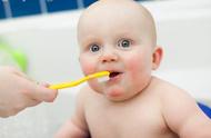 宝宝太早刷牙的害处（宝宝刷牙的最佳年龄）