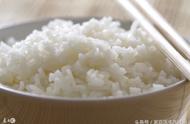 长期吃大米饭的害处（长期只吃米饭会怎么样）