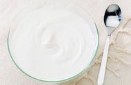 过期一年的酸奶还能蒸馒头吗（过期十几天的酸奶能发面蒸馒头吗）