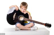 弹吉他练习节奏感的三个方法