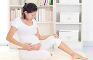 怀孕6个月右小腿抽筋是怎么回事（怀孕6个月小腿有抽筋的感觉）