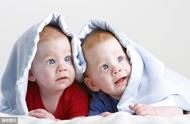 双胞胎遗传基因来自父亲还是母亲（双胞胎取决于父亲还是母亲）