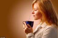 女人长期喝黑咖啡的好处（黑咖啡是早上空腹喝还是早餐后喝）