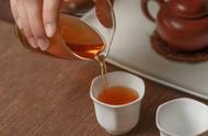 普洱茶与红茶有区别吗（红茶和普洱茶的区别和功效一样吗）