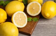 黄色柠檬和青色柠檬的区别是什么（黄色柠檬和绿色柠檬有哪些不一样）