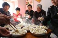 白菜饺子馅发红还能吃吗（白菜肉饺子馅冷冻还能吃吗）