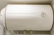 2100w的热水器每小时用多少电（洗澡用哪种热水器好）