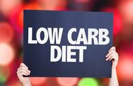 减肥一天吃多少碳水（100g碳水是几碗米饭）