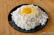 米饭面粉鸡蛋能做什么好吃的（鸡蛋和面粉可以做什么饭）
