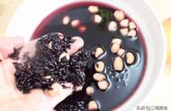 黑米红枣糕的做法视频（糯米黑米红枣糕怎么做）