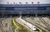 上海虹桥火车站p9和p10的区别（虹桥火车站p9和p10哪个接人更近）