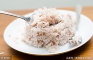 五色糙米饭的最简单做法（五色糙米饭的做法水和米比例）