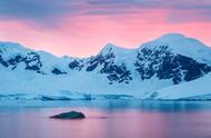 南极的冰为什么不容易被熔化（为什么南极的冰常年不融化呢）