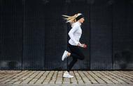 女生跑步配速多少合适（30-40岁跑步配速对照表）