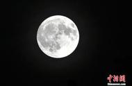 中秋节的月亮为什么是最圆的（为什么中秋节月亮是圆的呢）