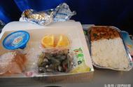 飞机上能自带餐食吗（飞机上没餐食可以自带什么吃的）