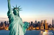 美国的自由女神像是谁送给谁的（纽约自由女神像是谁建的）