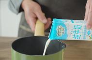 牛奶千层糕最简单做法视频（椰汁千层糕最简单做法500克）