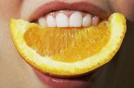 橘子和橙子两个水果怎么分辨（橙子橘子桔子怎么区别）