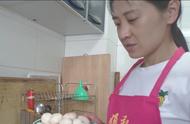 素菜烧口蘑的做法视频（青菜炒口蘑的做法大全）