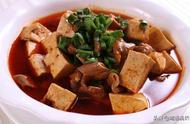 大肠炖豆腐汤怎么做（正宗大肠炖豆腐的做法和调料）
