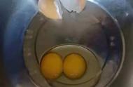 双黄蛋是人工合成的吗（双黄蛋吃了对人好不）