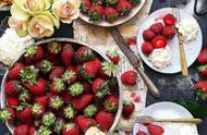 草莓盛宴怎么做好吃（草莓大餐菜谱）