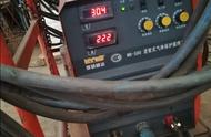 电焊机输出电压低怎么维修（电焊机没有输出怎么维修）