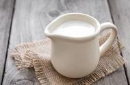 长期喝鲜牛奶有什么好处和坏处（长期喝豆浆的十大坏处）