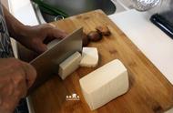 孕妇酿豆腐的制作视频（孕妇怎样自制豆腐）