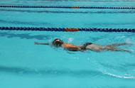 普通人游泳1000米要多久（普通人游泳2000米一般多少时间）