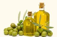 护肤橄榄油的用途与功效（护肤品橄榄油的用途与功效）