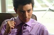 紫衬衣搭配什么领带（紫色衬衫搭配什么领带）