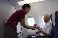 90岁老人怎么买飞机票（80岁以上老人如何买机票）