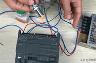 plc接线实物图讲解三根线的传感器