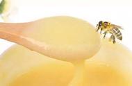 女人长期吃蜂王浆副作用（长期吃蜂王浆的女人有哪些好处）