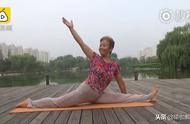 60岁女人怎么练瑜伽（50岁女人练瑜伽有哪些好处）