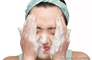 敏感皮肤用什么水洗脸（洗脸的正确方法敏感肌肤）