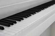 老人学钢琴最简单的方法及手法（老年学钢琴最简单的方法）
