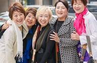 60岁日本女人的穿搭技巧（日本四十岁以上女人穿衣搭配）